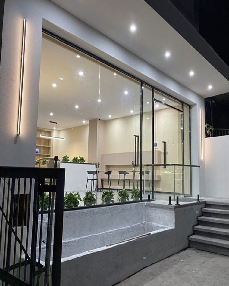 Outdoor Linear Light wall