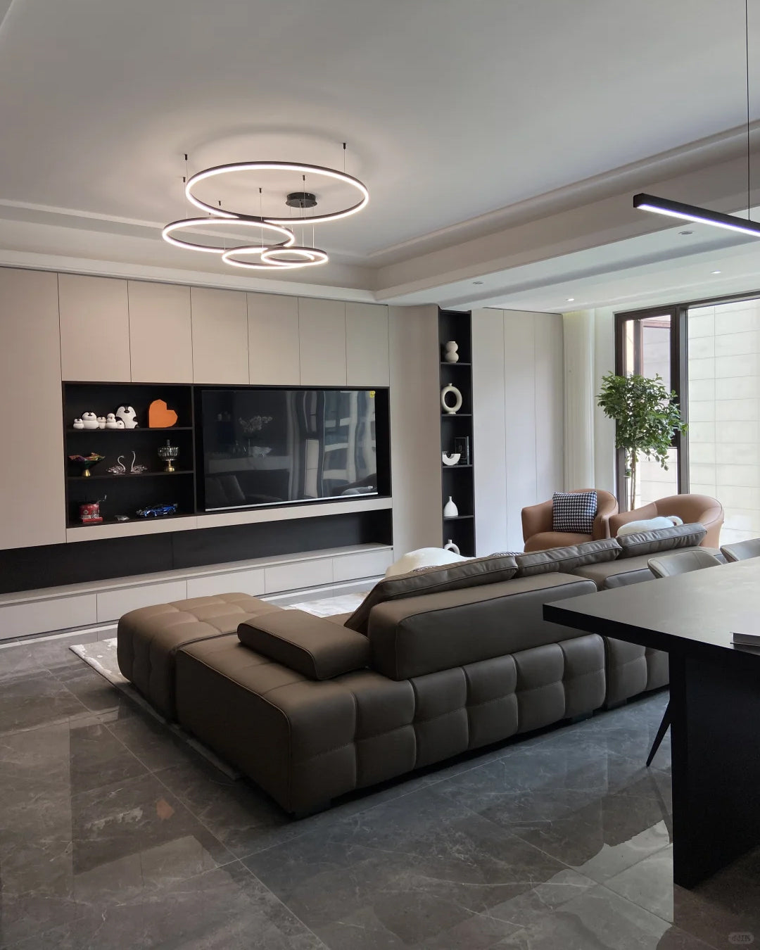 Olverai Multi LED Ring Chandelier
