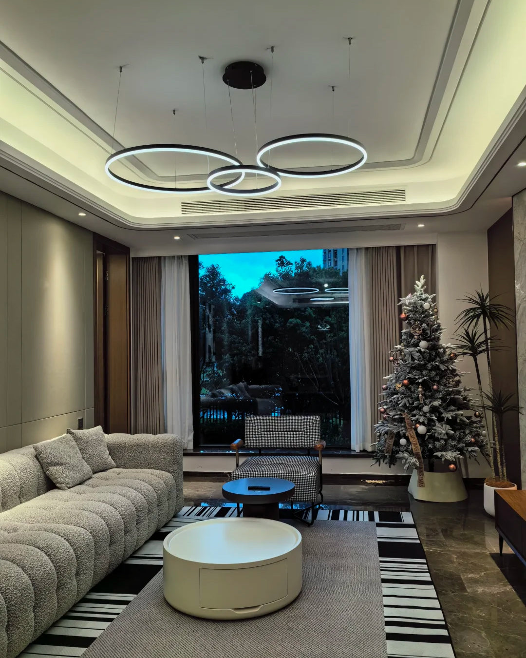 Olverai Multi LED Ring Chandelier