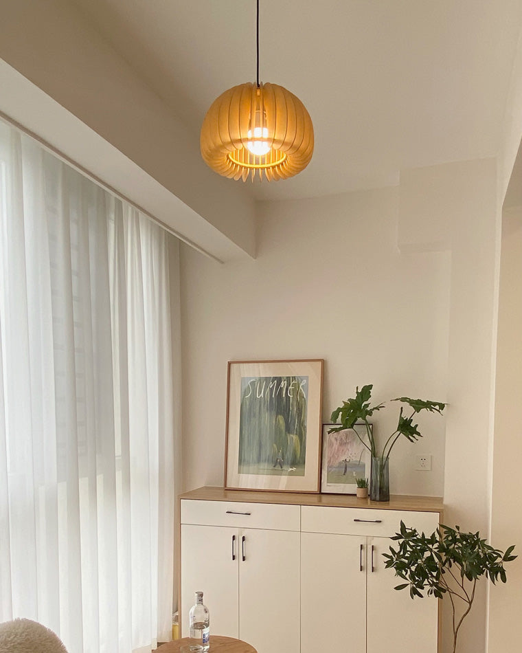 Olverai Pumpkin Wood Pendant Light