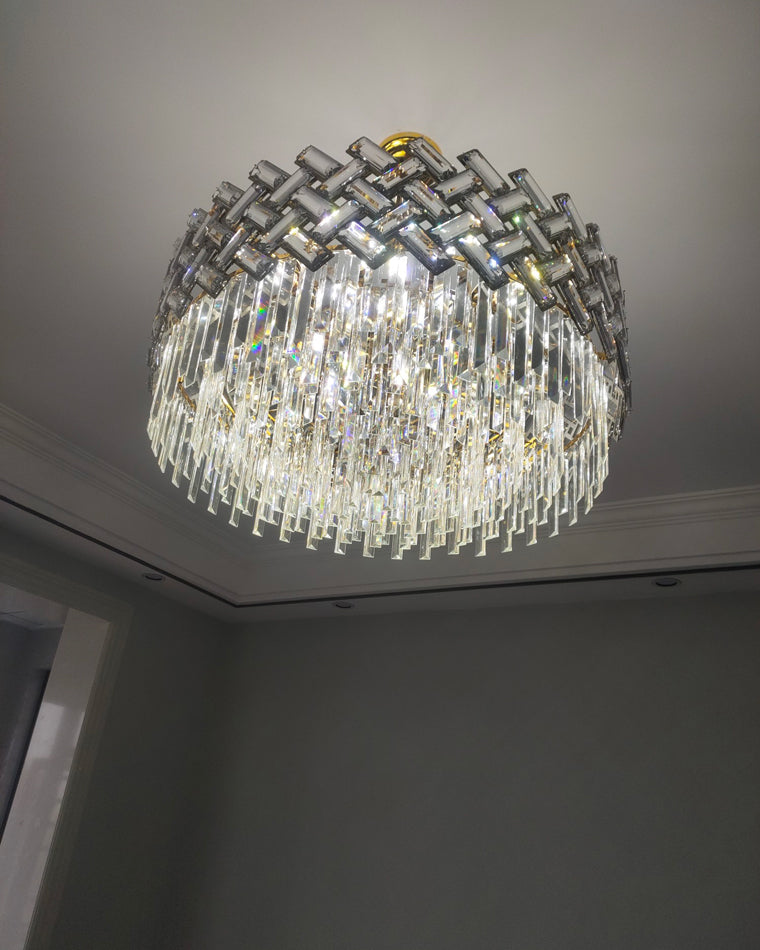 Olverai Shield Crystal Round Chandelier