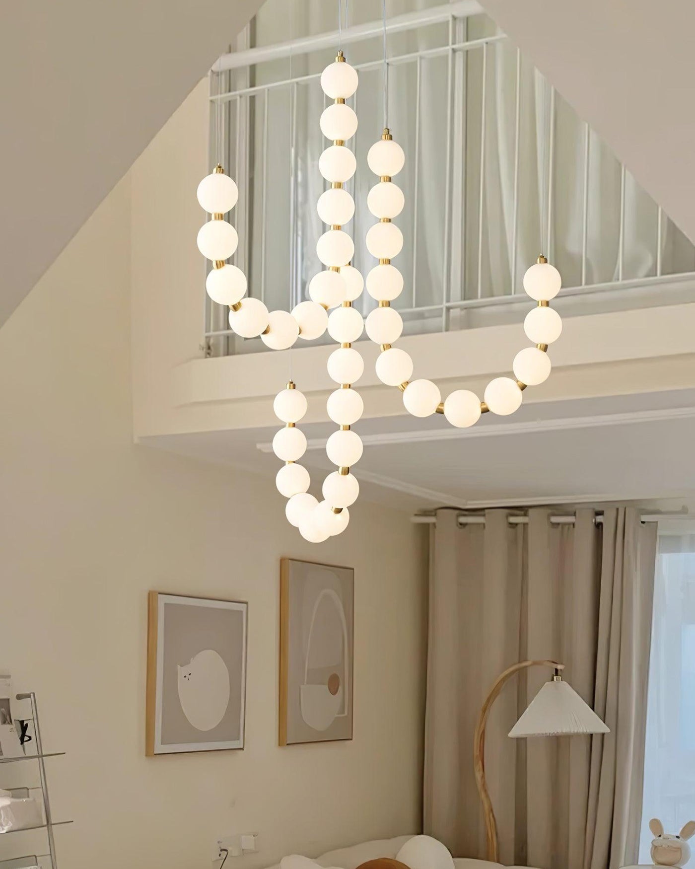Olverai String Pearl Chandelier