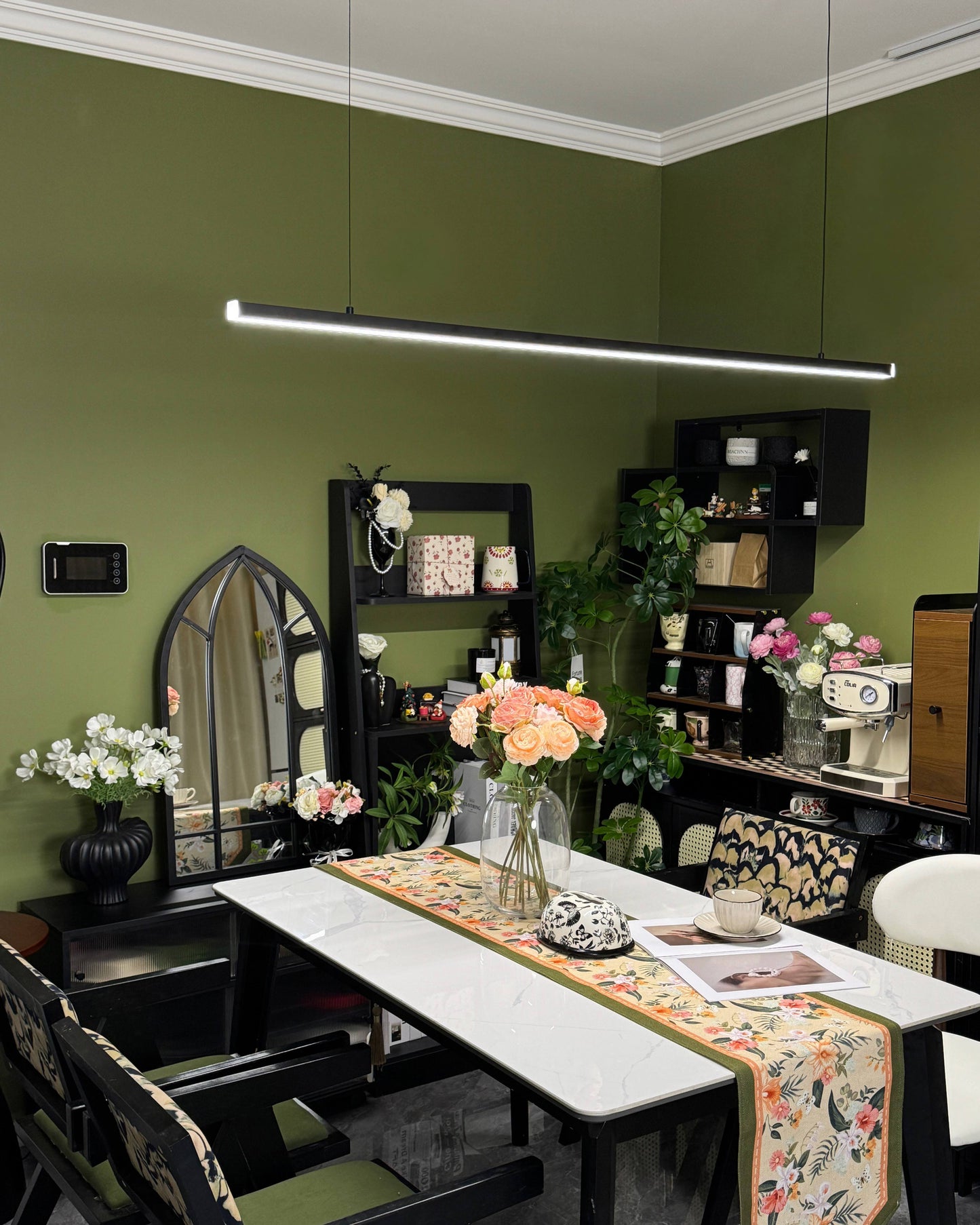 Olverai Extra Long Linear Pendant Light