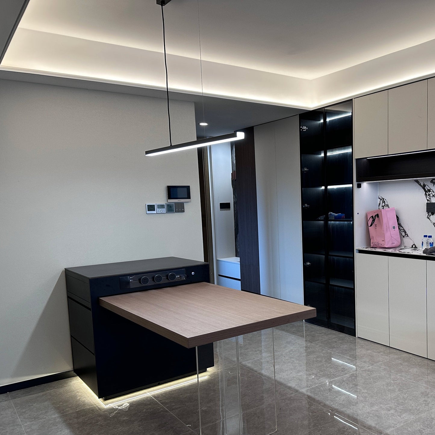 Olverai Extra Long Linear Pendant Light