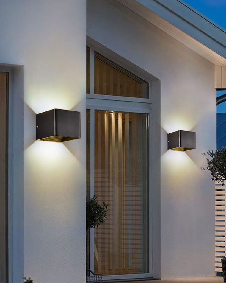 Olverai Outdoor Up Down Wall Light