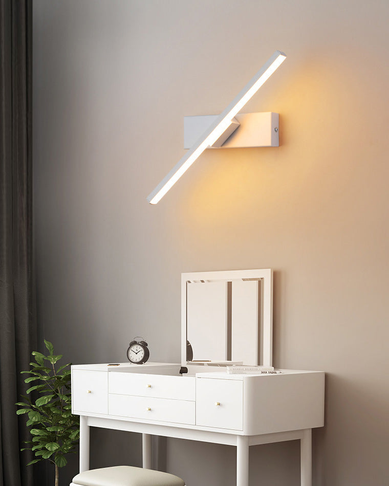 Olverai Adjustable Linear LED Wall Sconce