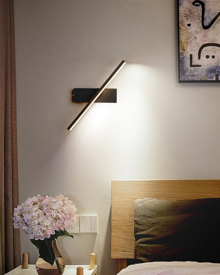Olverai Adjustable Linear LED Wall Sconce