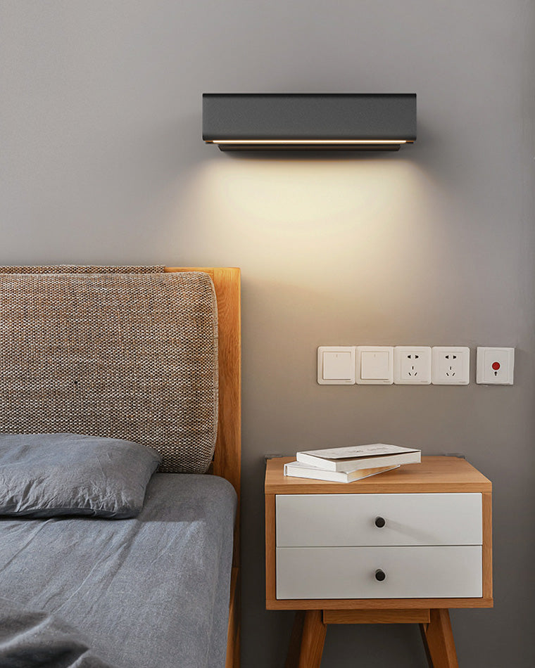 Olverai Adjustable Bar Wall Sconce