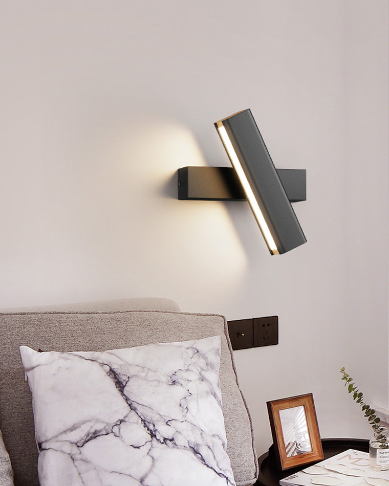 Olverai Adjustable Bar Wall Sconce