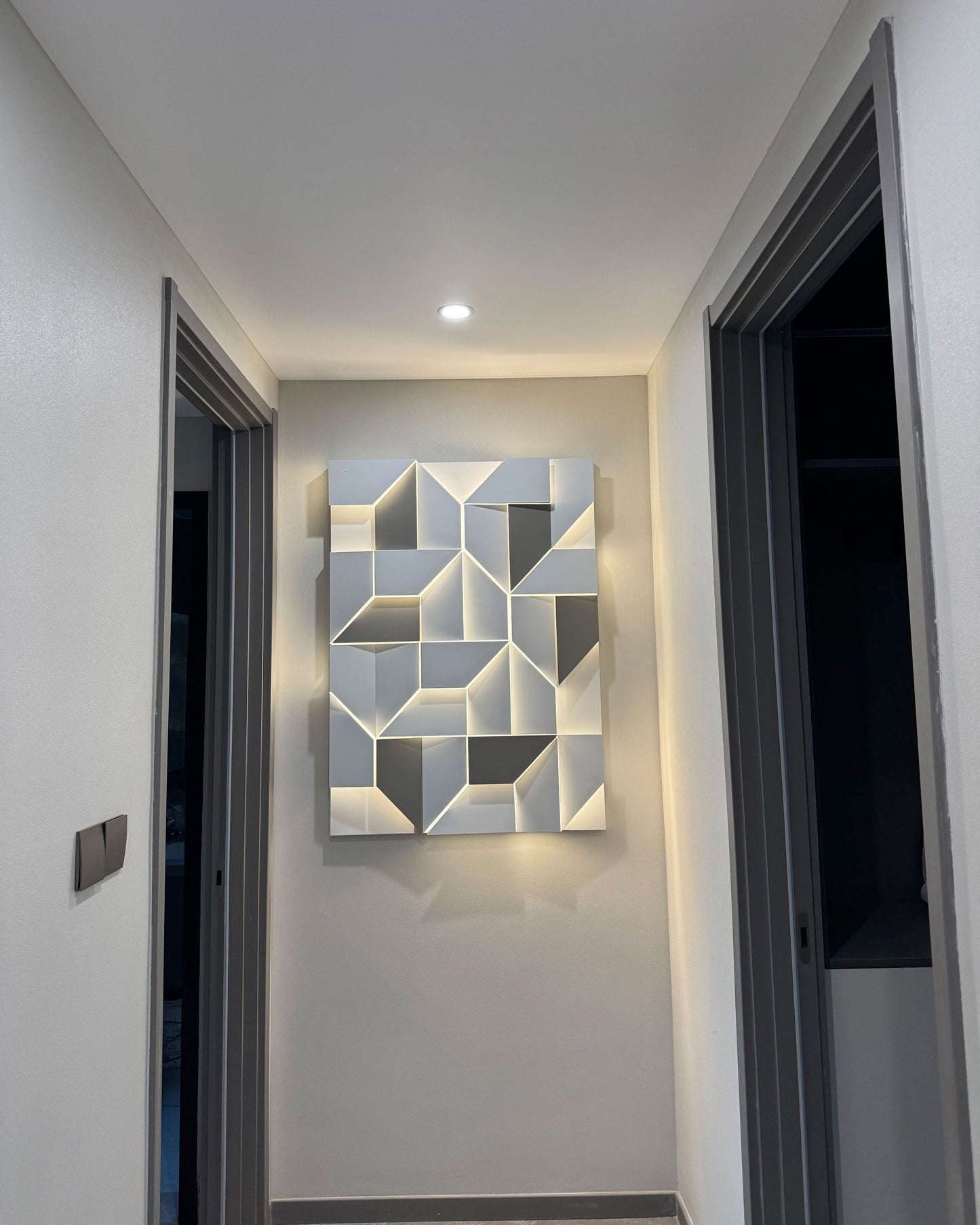 Olverai Rectangular Sculptural Art Wall Sconce