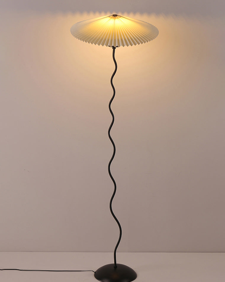 Olverai Pleated Squiggle Floor Lamp