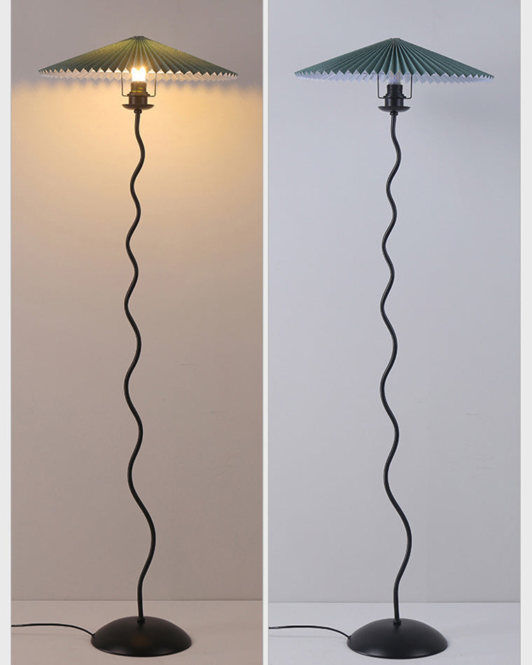 Olverai Pleated Squiggle Floor Lamp