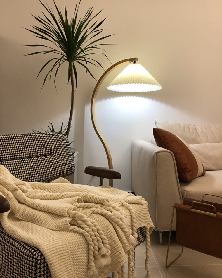 Olverai Pleated Gooseneck Floor Lamp