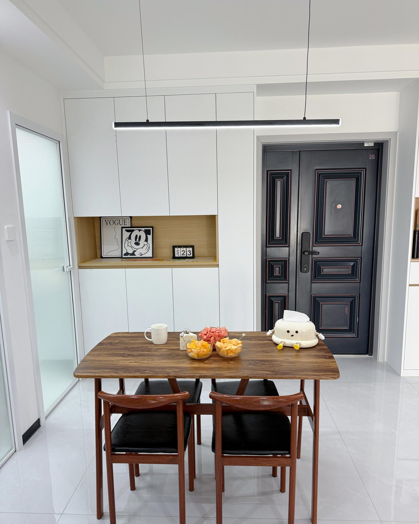 Olverai Extra Long Linear Pendant Light