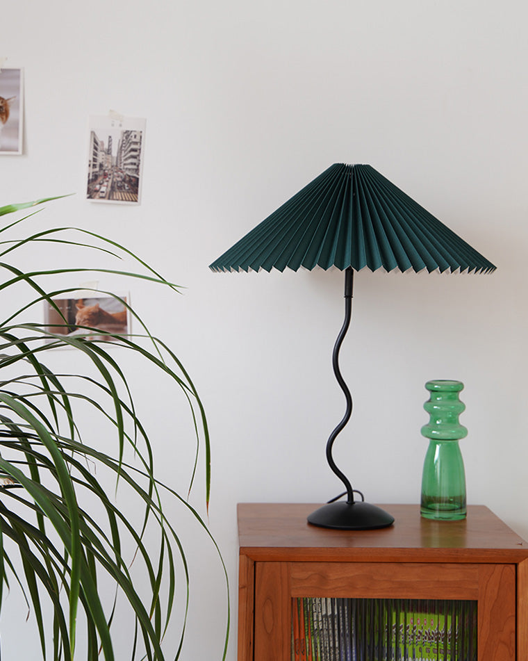 Olverai Wavy Pleated Table Lamp