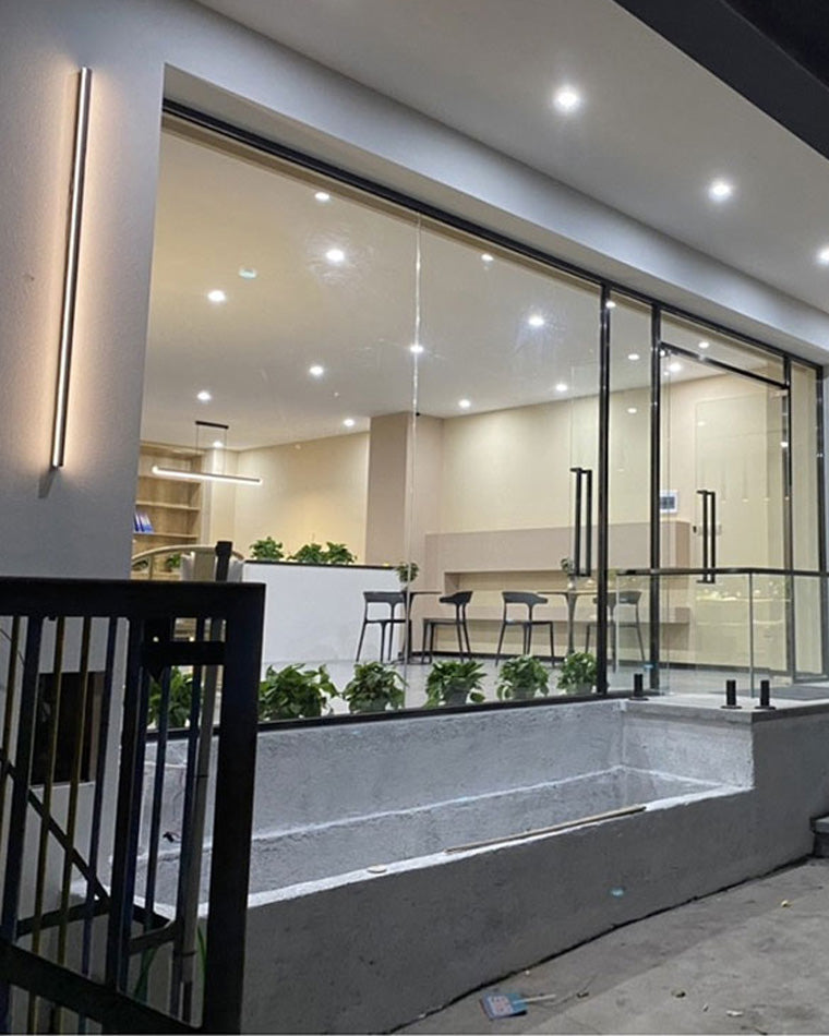 Outdoor Linear Light wall