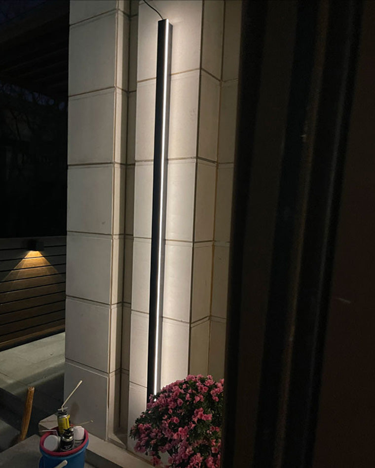 Outdoor Linear Light wall