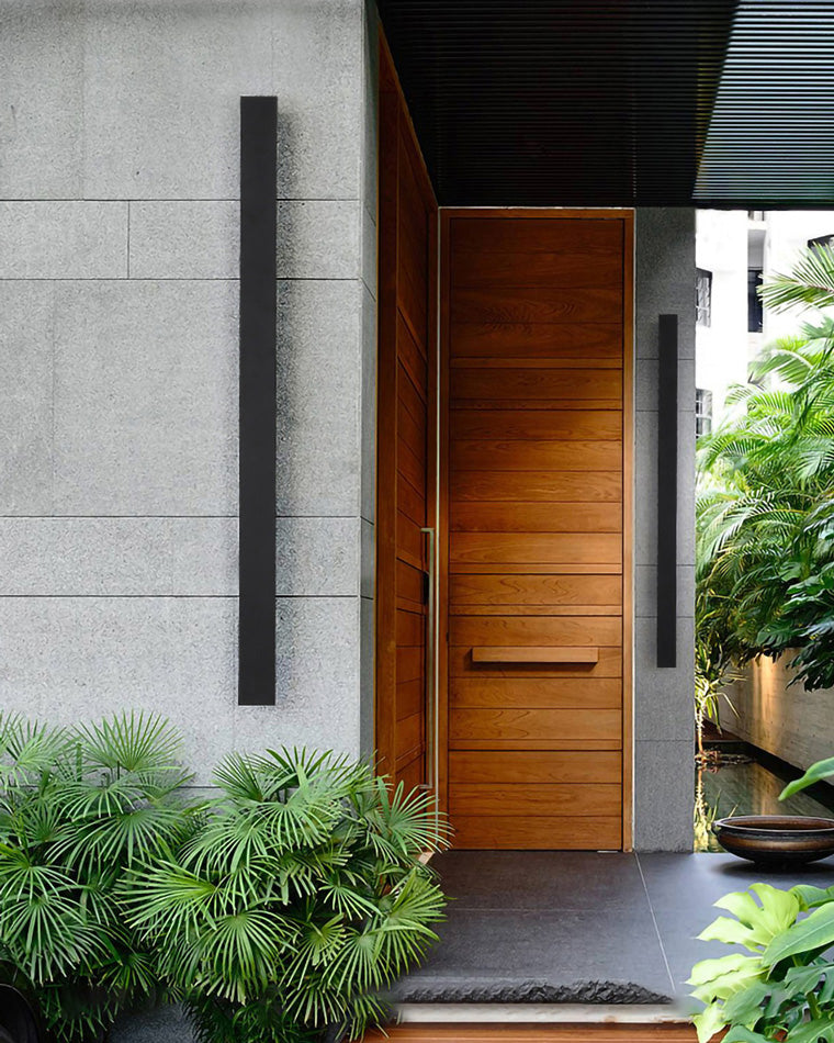 Outdoor Linear Light wall