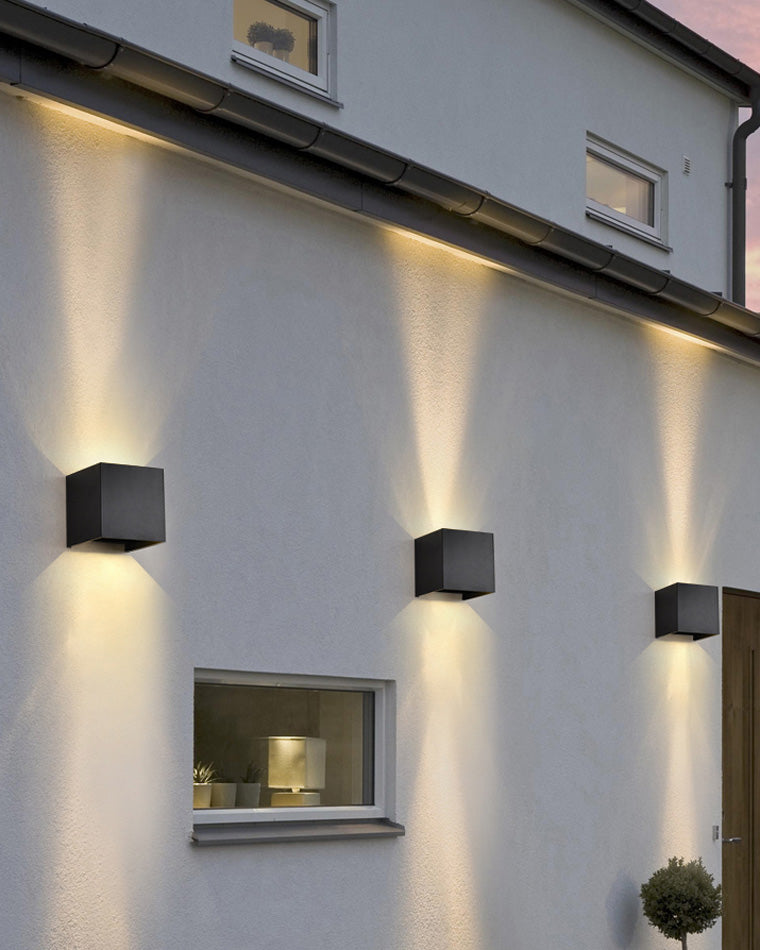 Olverai Outdoor Up Down Wall Light