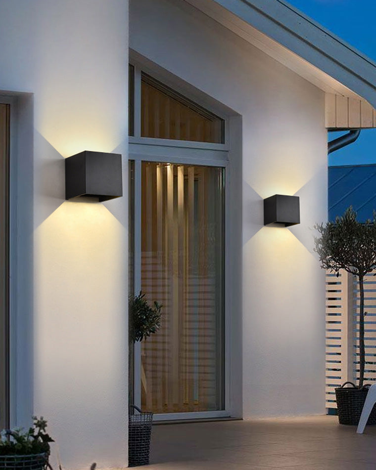 Olverai Outdoor Up Down Wall Light