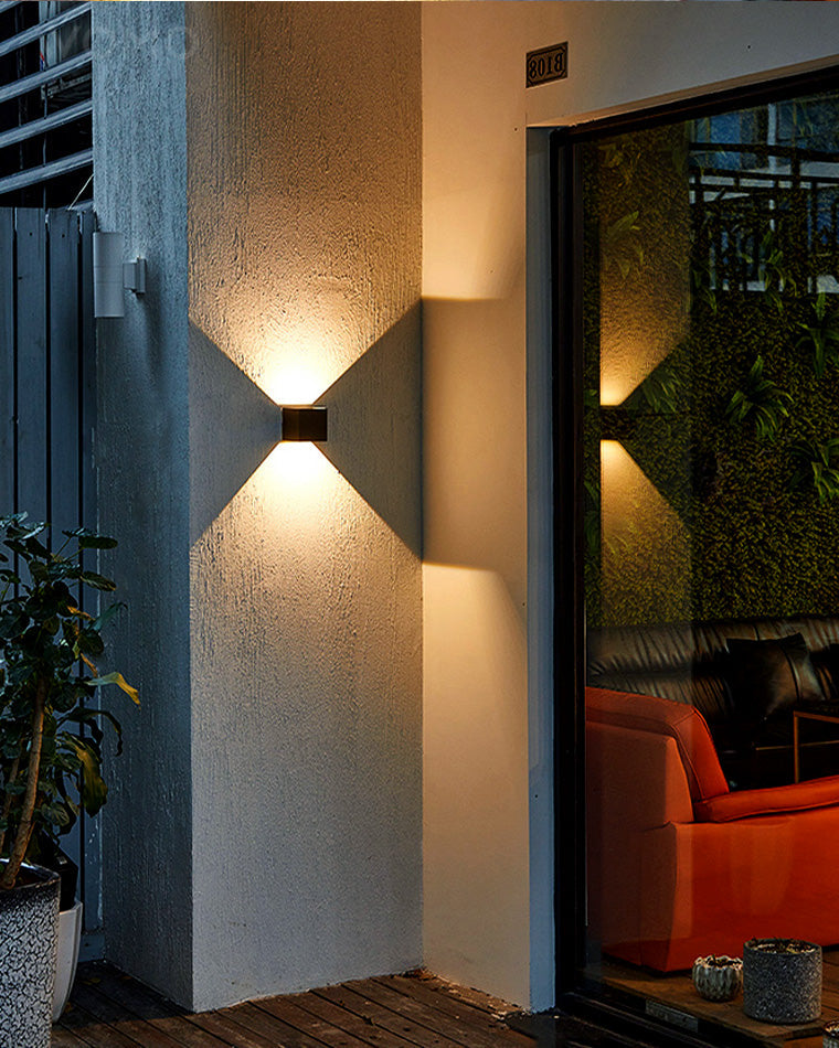 Olverai Outdoor Up Down Wall Light