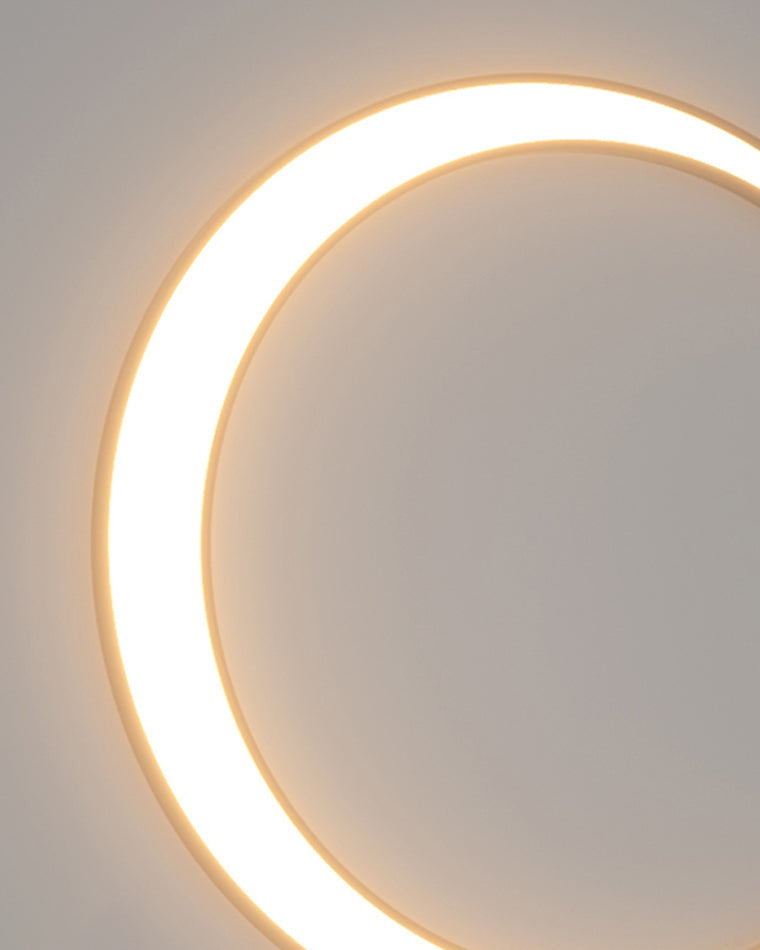 Olverai Outdoor Crescent Wall Light