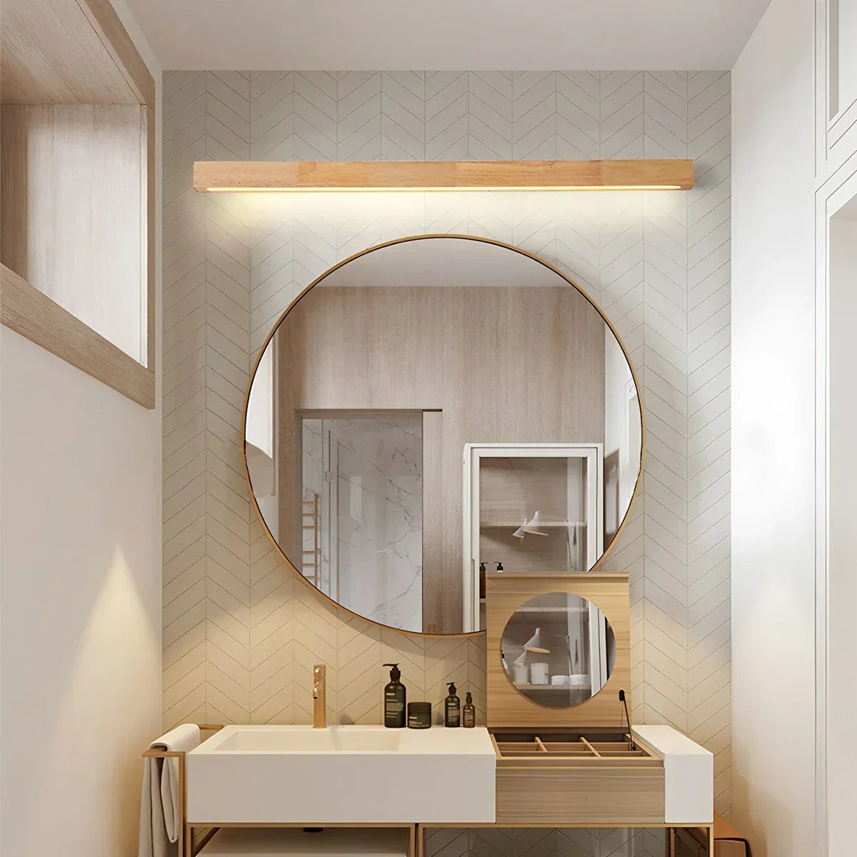 Arlo Linear Wood Wall Light for Hallway