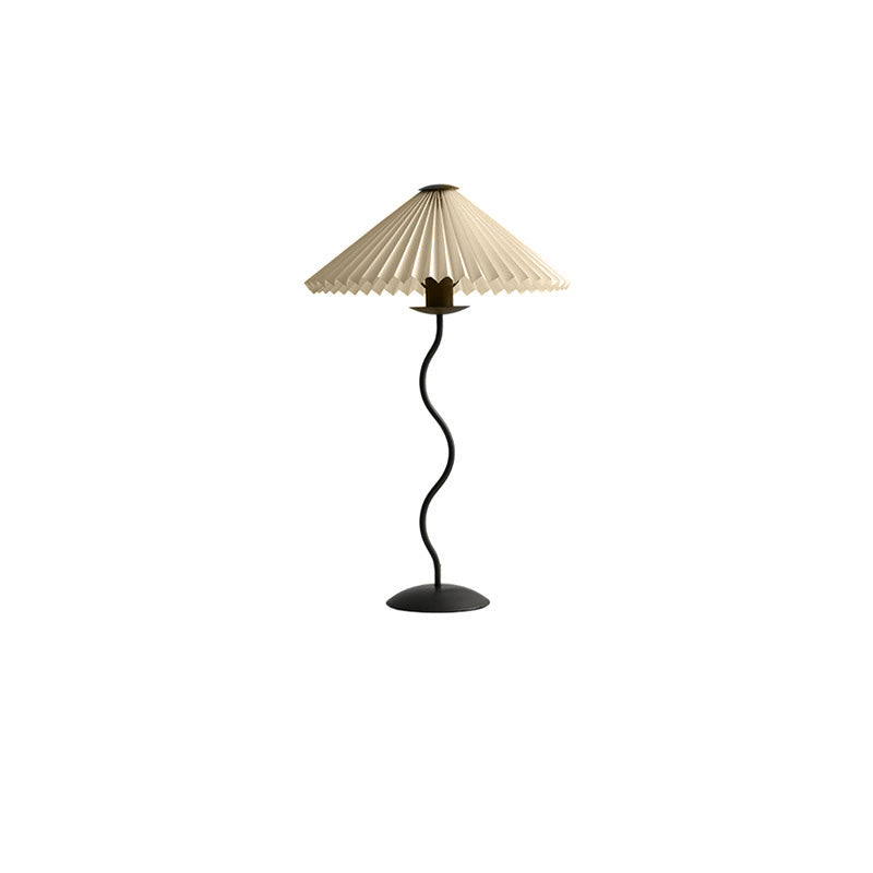 Olverai Pleated Squiggle Floor Lamp