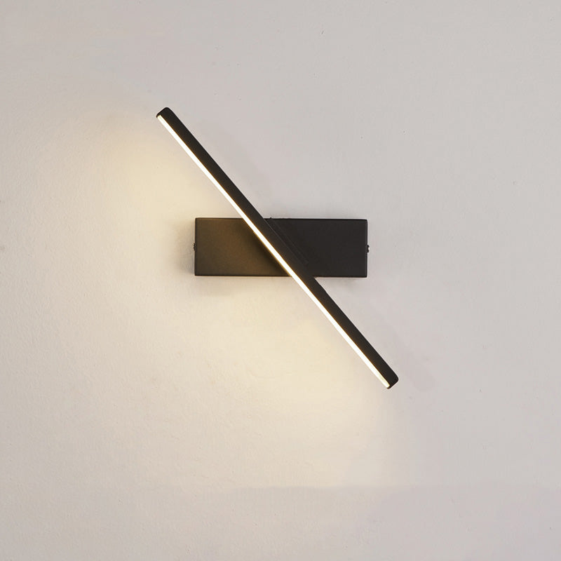 Olverai Adjustable Linear LED Wall Sconce