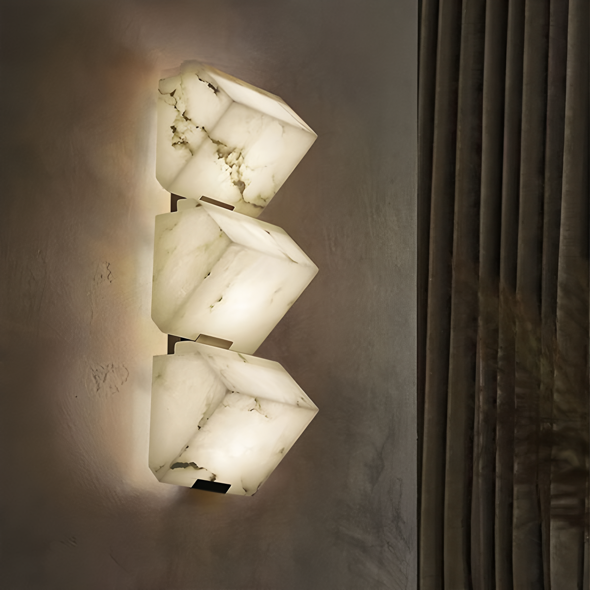 Creative luxury onyx wall lamp