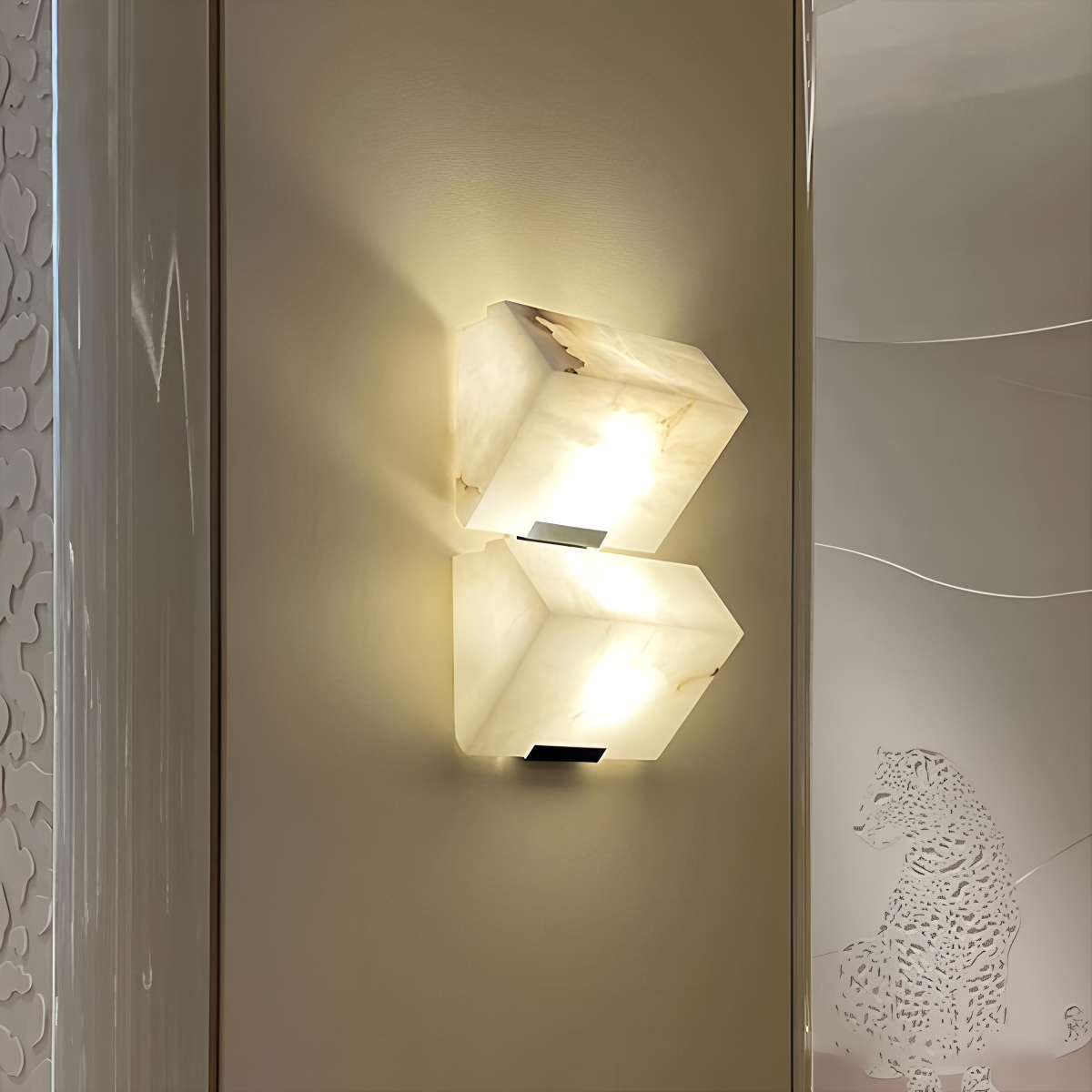 Creative luxury onyx wall lamp