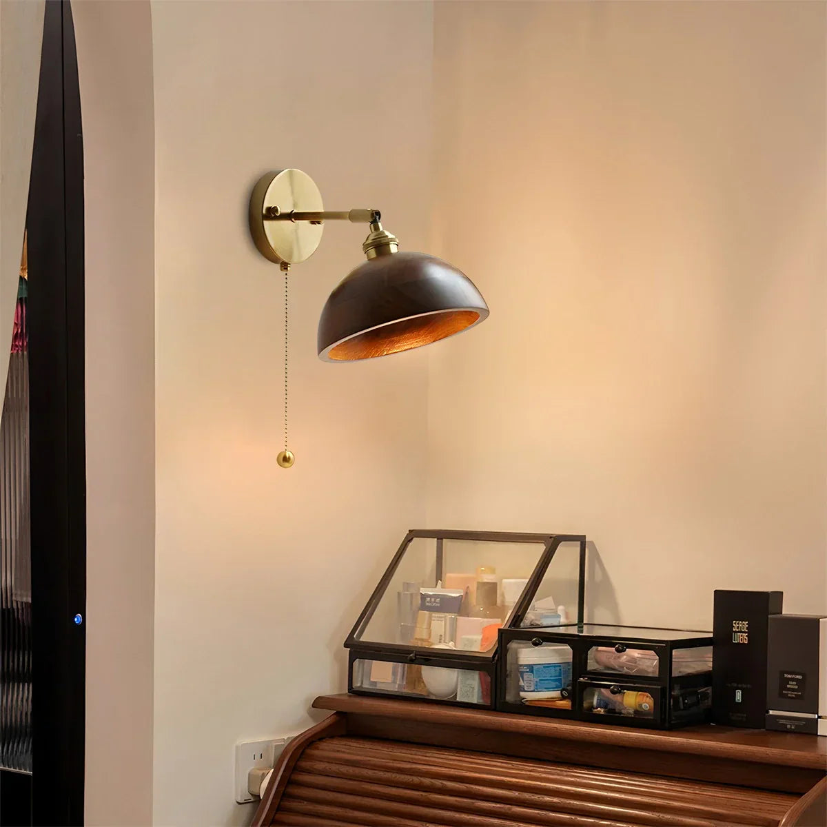 Wood Pull Chain Switch Wall Lamp
