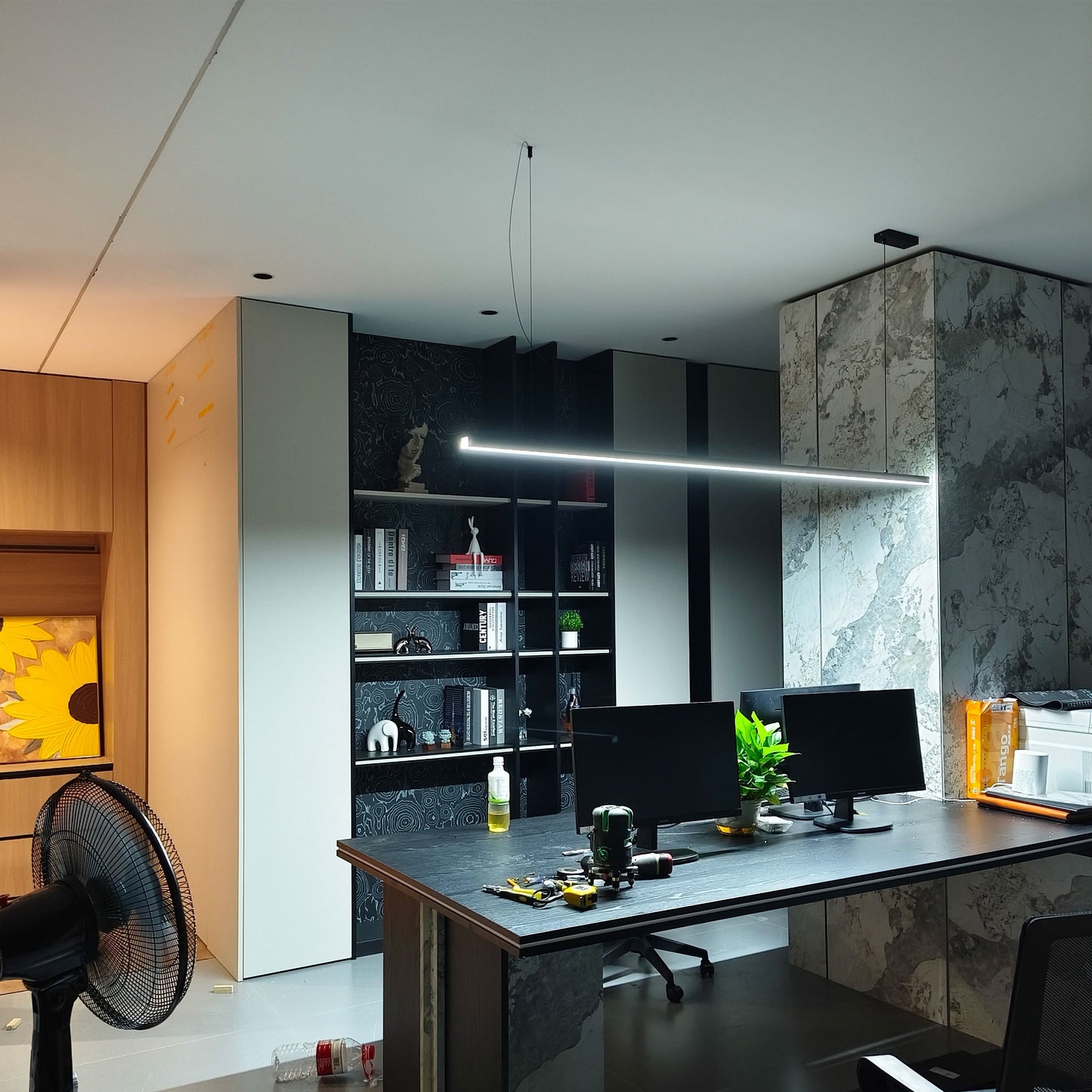 Olverai Extra Long Linear Pendant Light