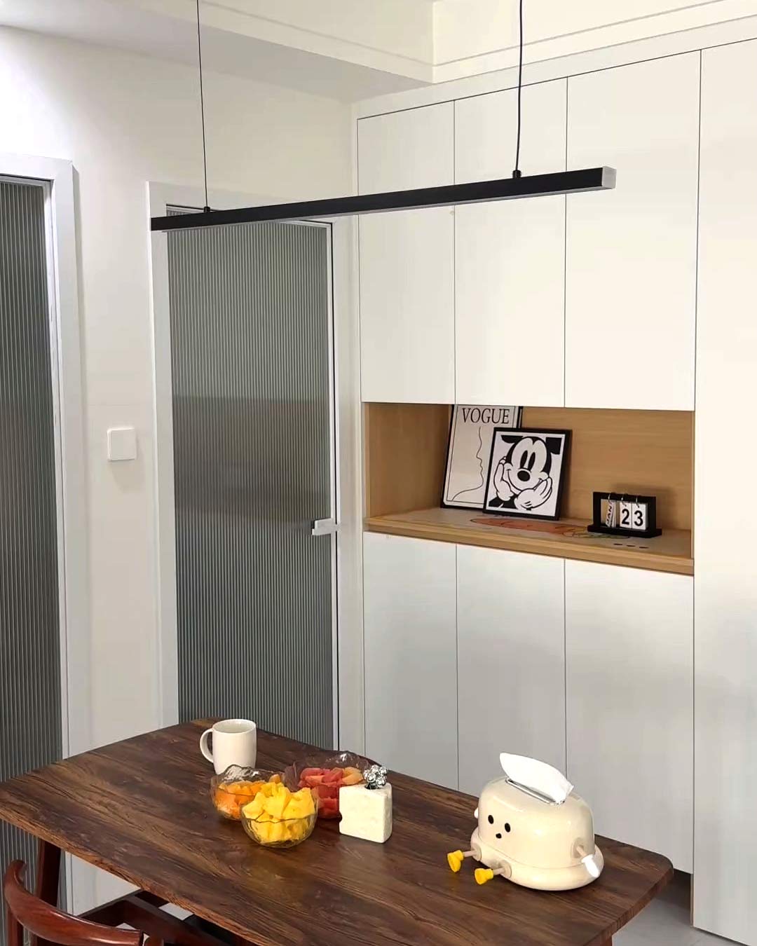 Olverai Extra Long Linear Pendant Light