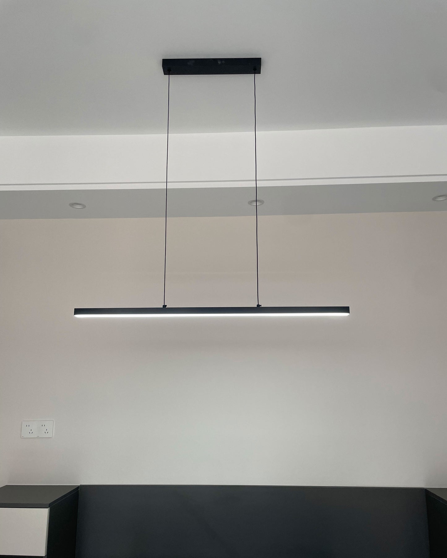 Olverai Extra Long Linear Pendant Light
