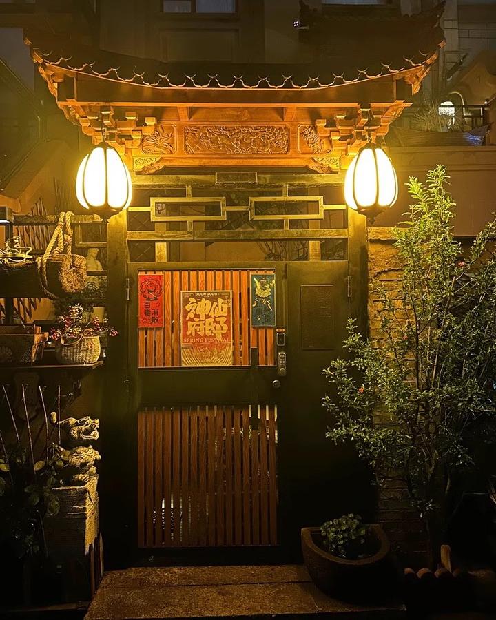 Olverai Outdoor Pumpkin Pendant Light